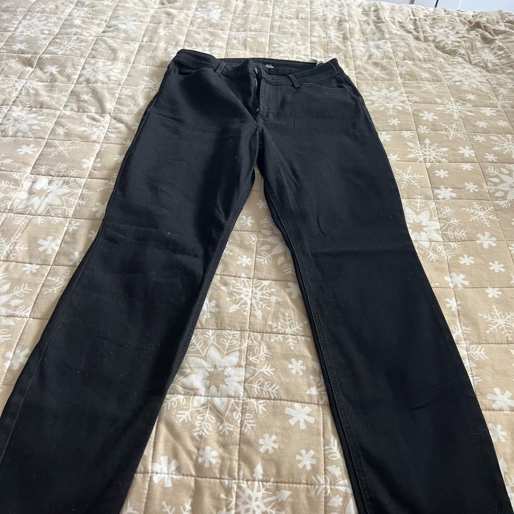 Old Navy Straight Leg Jeans Size 10 NWT